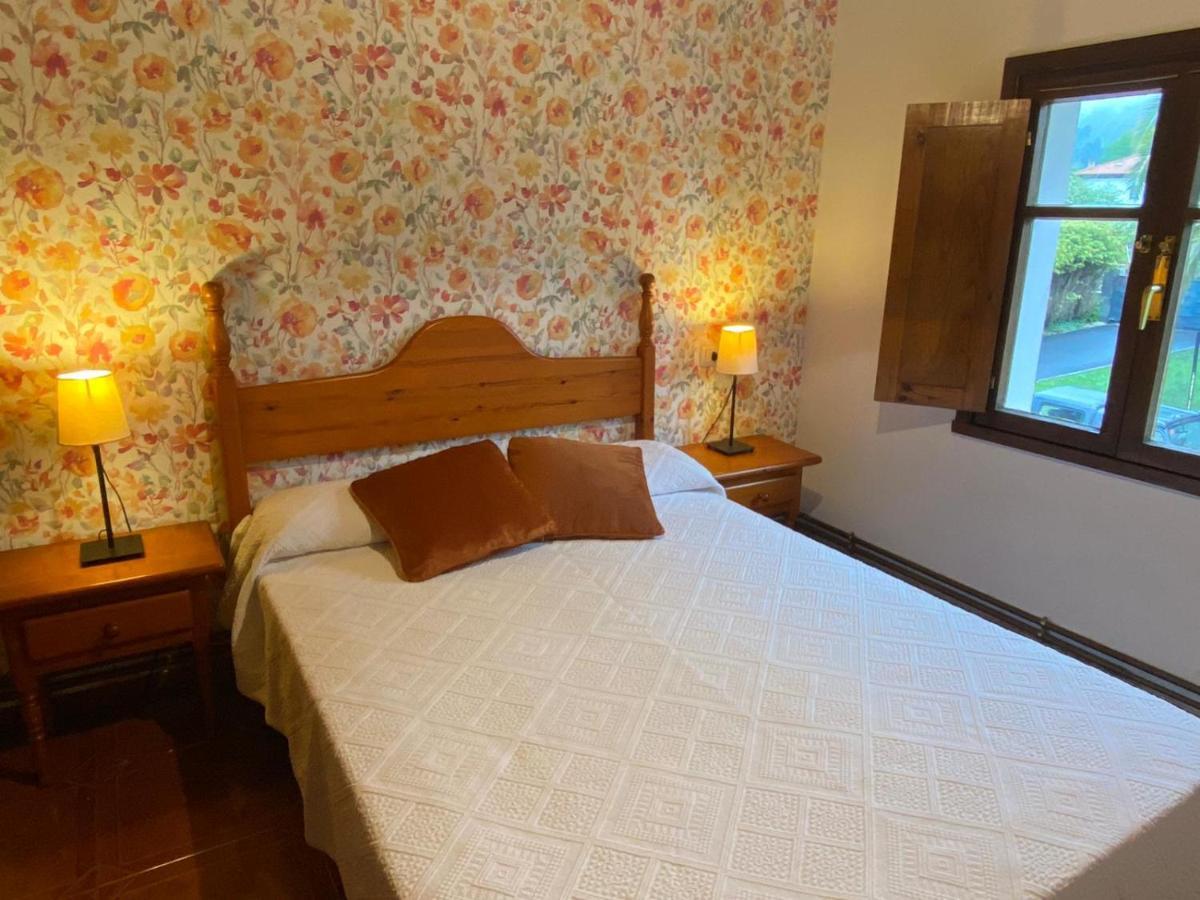 Apartamentos San Juan 2 Lledias Exteriör bild